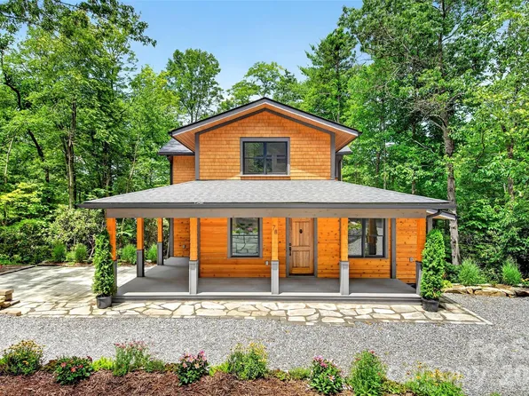 78 Tupper Rd, Black Mountain, NC 28711
