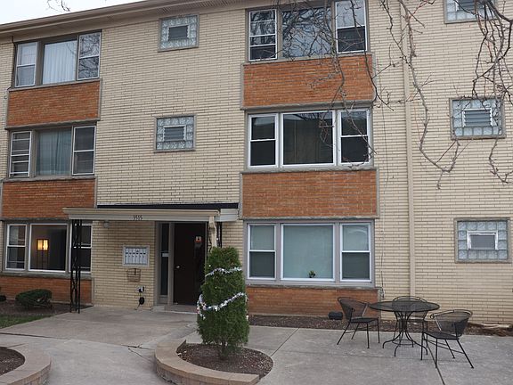 2nd image of 3515 Harlem Ave #B-4