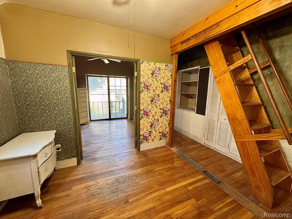 191 E Lincoln Ave, photo 17