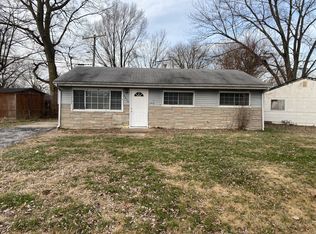 8830 Bermuda Dr, Caseyville, IL 62232