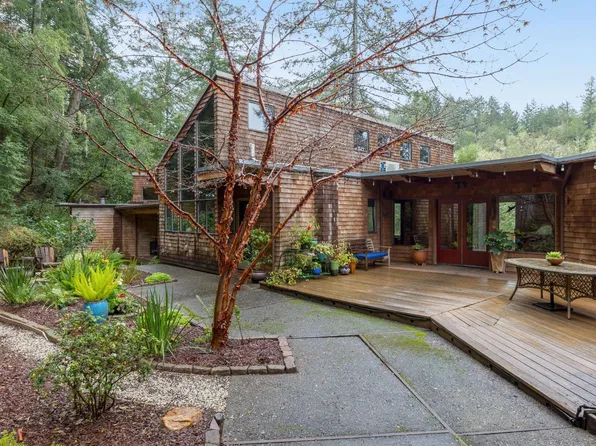 6764 Giovanetti Road, Forestville, CA 95436