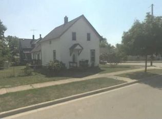 126 Pleasant St, Joliet, IL 60436
