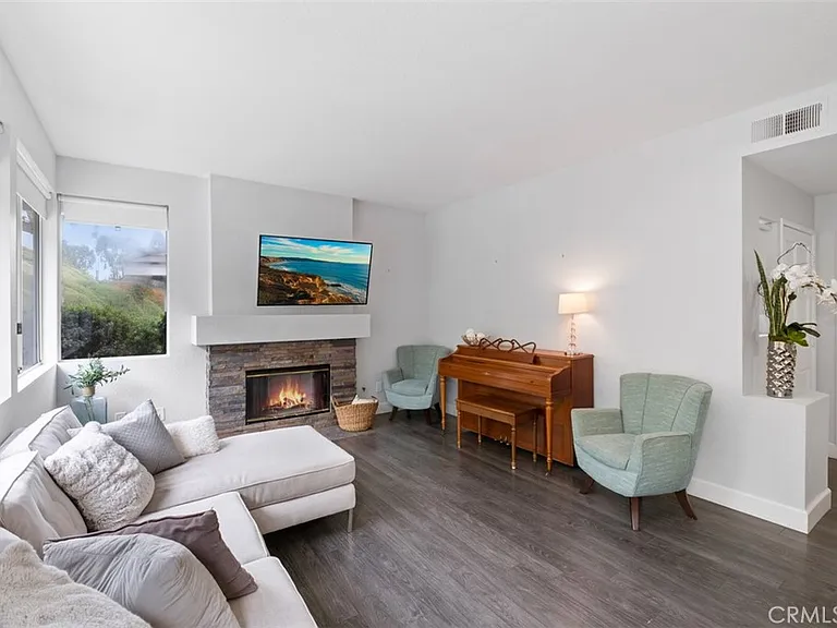 21 Pemberton Pl — Photo 8