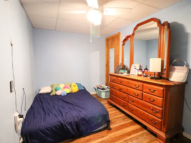 63 Home Ave — Photo 14