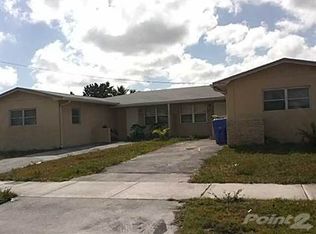 6852 SW 18th Ct, Pompano Beach, FL 33068