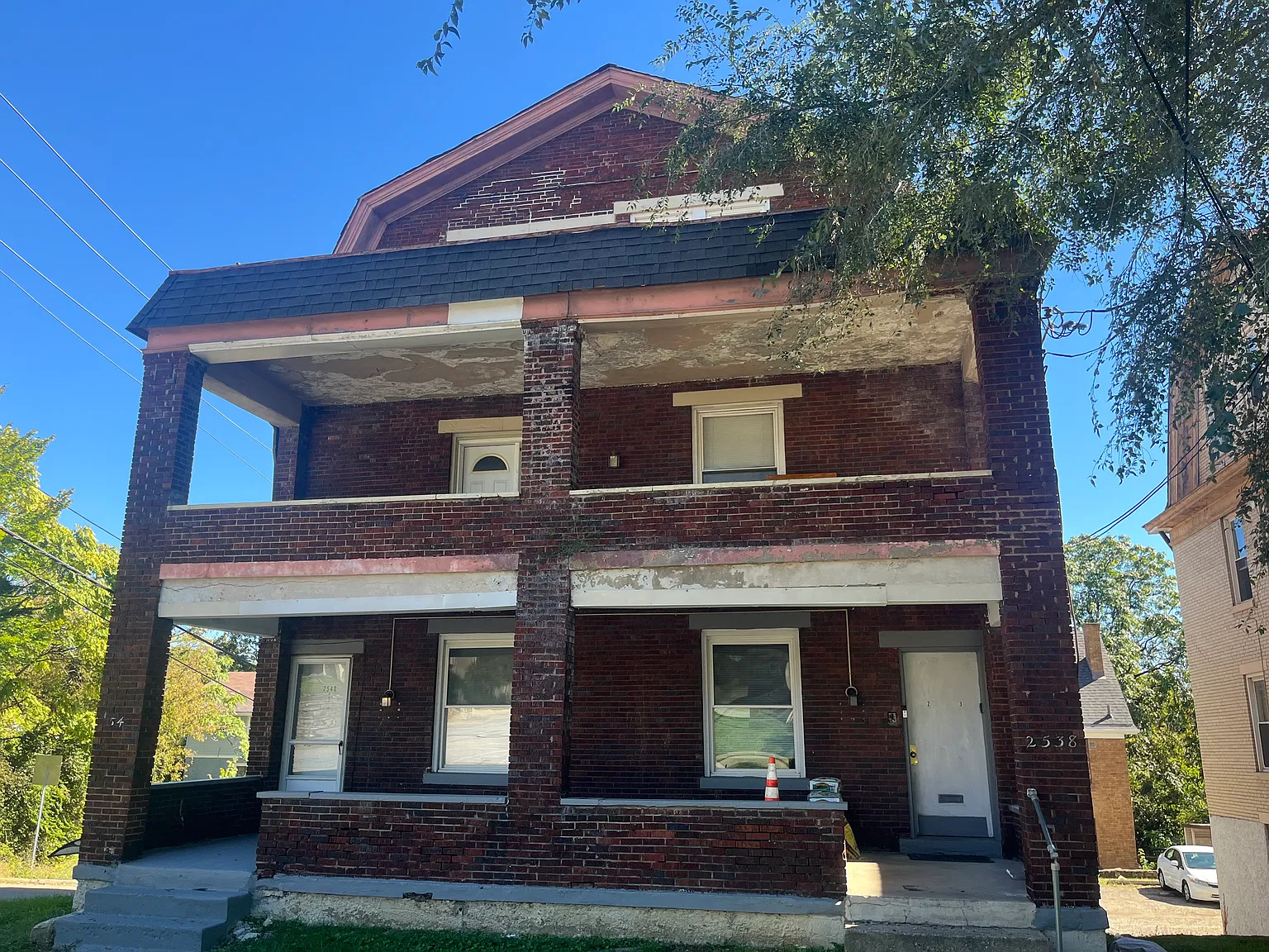 3 bed, $1,195 — Photo 1