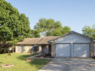 5806 Sun Country St, San Antonio, TX 78247