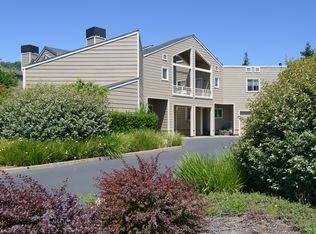 62 Parkview Cir, Corte Madera, CA