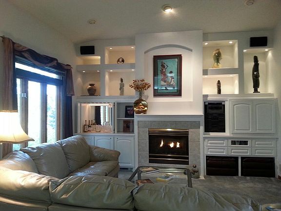 4th image of 301 Ascot Ct