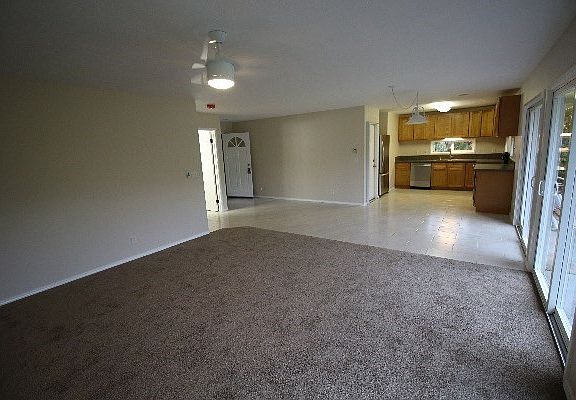 4th image of 15-2787 Popaa St