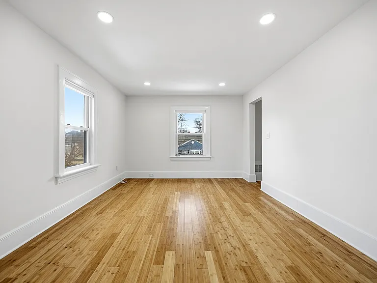 136 7th Ave #2 — Photo 5