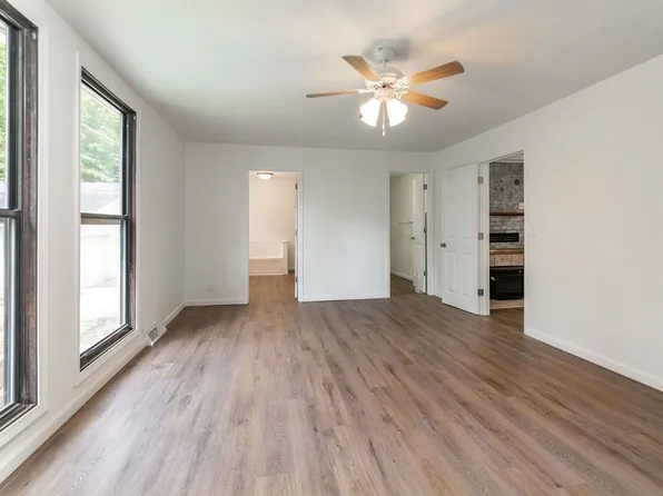 8669 Historic Highway 165, Hollister, MO 65672