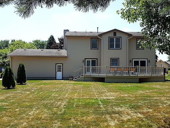 Large back yard and deck
