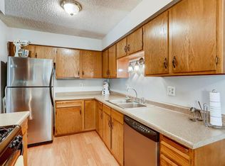 7028 Homestead Ave S, Cottage Grove, MN 55016