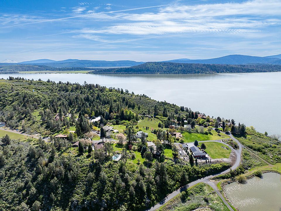 1st image of 1662 Cove Point Rd