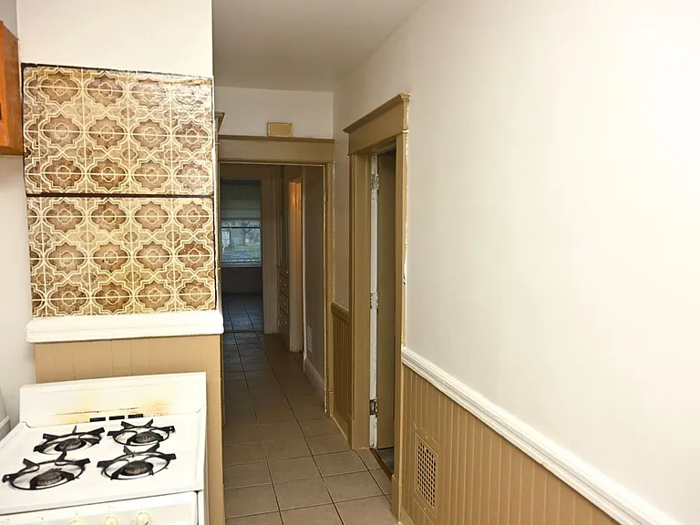 65 N Manning Blvd #1 — Photo 8