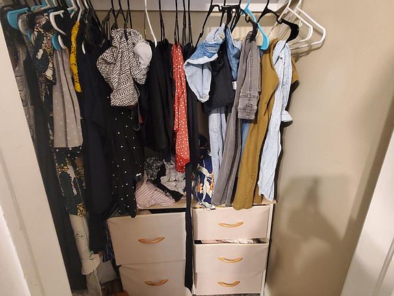 5th image of 2704 S Alden St #2704