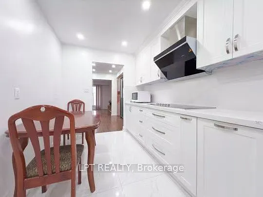 Building Photo - 86 Puma Dr #UPPER A