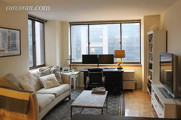 Rented by Corcoran | media 34