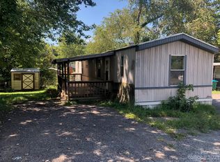 3 Ken Sexton Ln, Candler, NC 28715