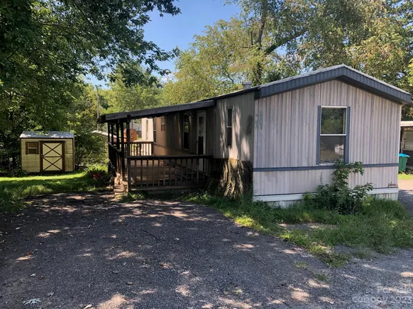 3 Ken Sexton Ln, Candler, NC 28715