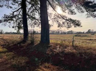 Watson Rd, Kilgore, TX 75662