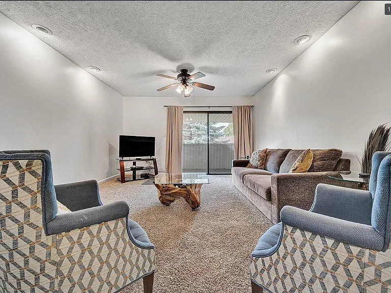 5260 Crossbow Cir #9 — Photo 10