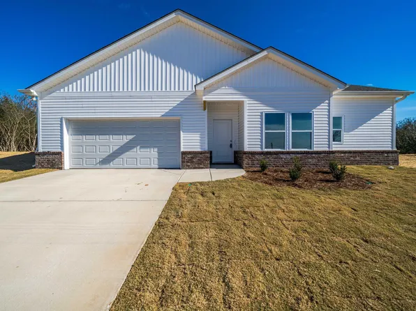 123 Concord Highland Dr, Bessemer, AL 35023
