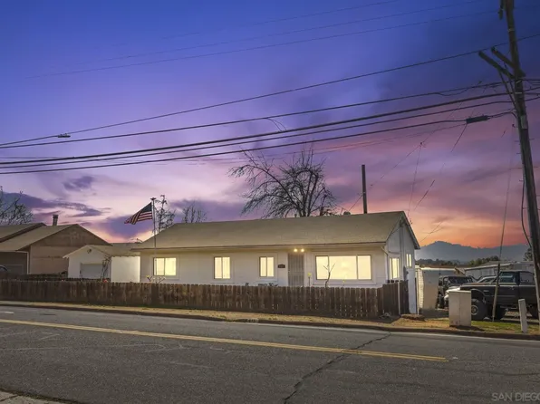 815 Bates Ln, El Cajon, CA 92021