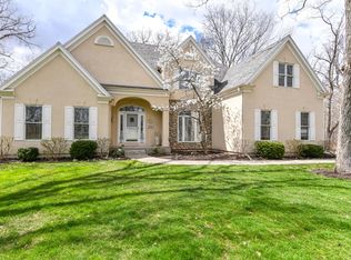 2541 Countryside Dr, Delavan, WI 53115