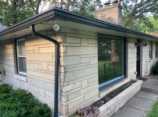 1819 Corby Blvd, South Bend, IN 46617