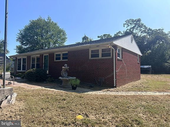 5th image of 28 Hornets Nest Ln