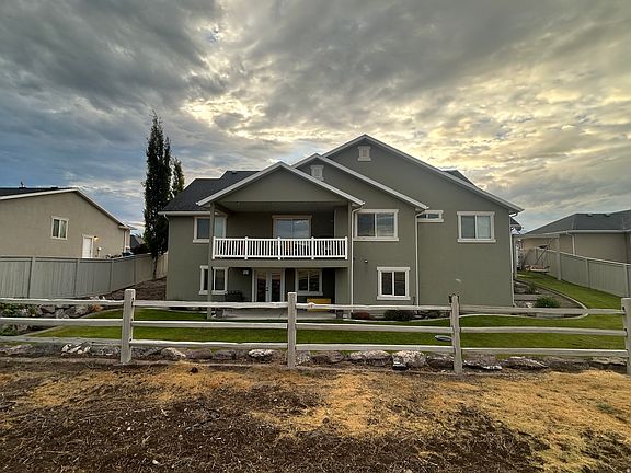 4th image of 504 S Lake View Dr