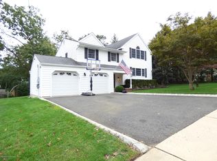 15 Paul Ave, Eatontown, NJ 07724