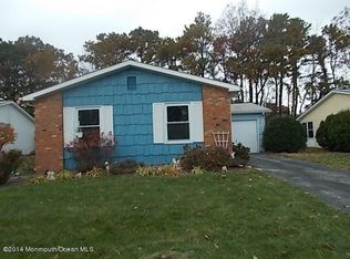 11 Kent Dr, Brick, NJ 08723