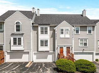 2645 Hunters Point Dr, Wexford, PA 15090