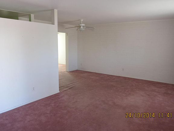 3rd image of 11019 W Florida Ave