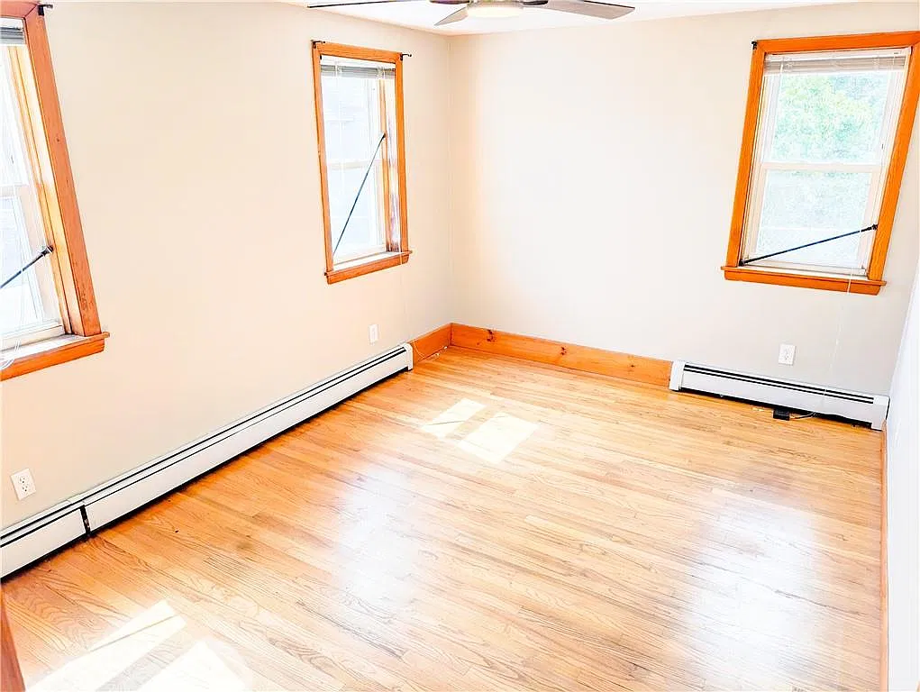 2 bed, 713 sqft, $2,100 — Photo 4