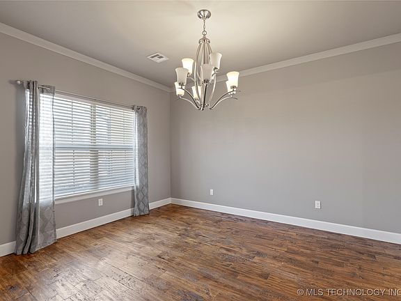 3rd image of 10402 S 226th East Ave