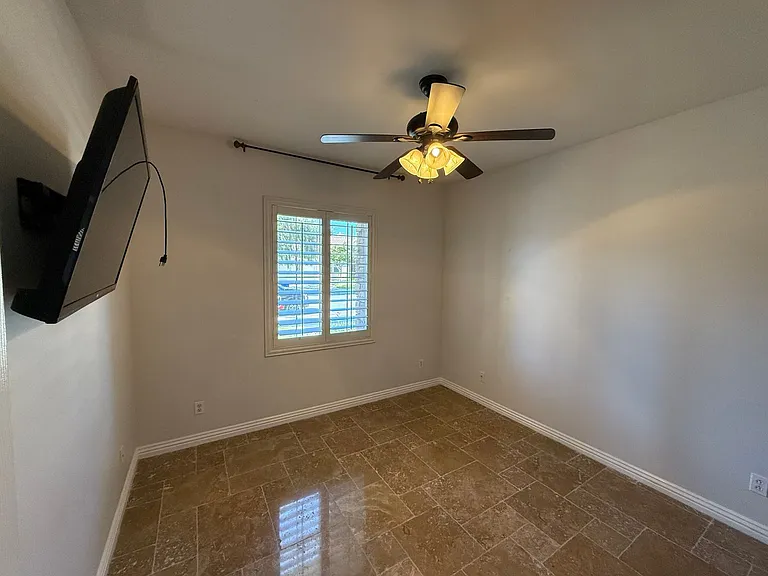 5128 Corte Tiara — Photo 3