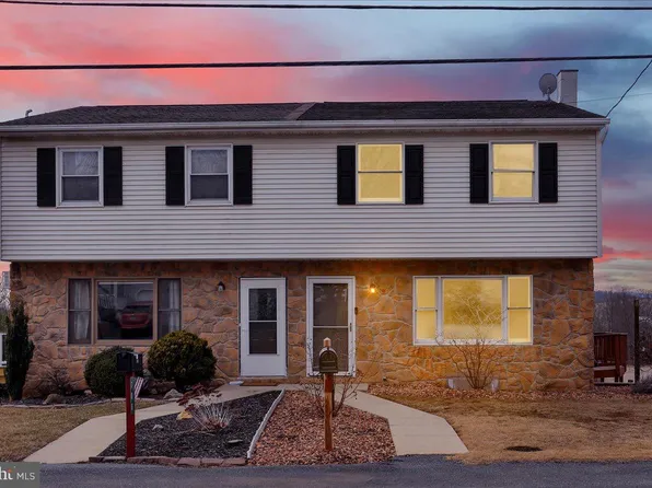 706 Main St, Oley, PA 19547