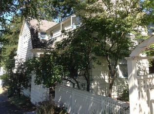 6001 28th Ave NE, Seattle, WA 98115