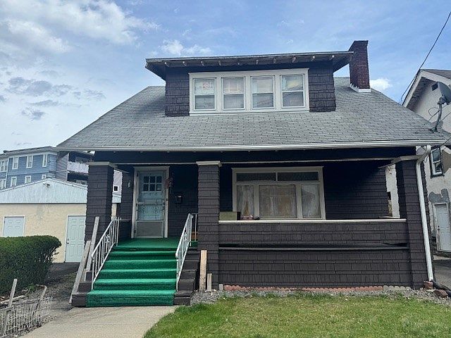 1st image of 22 Asbury Ct