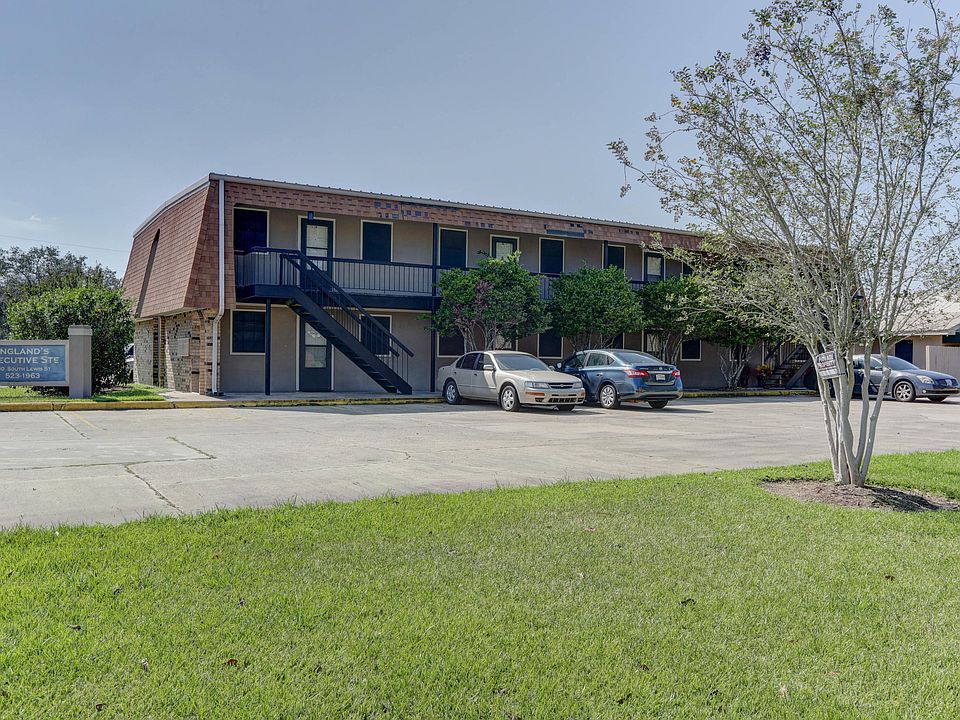 1st image of 730 S Lewis St APT 4