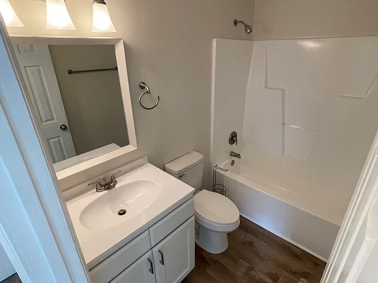 2505 Brodick Ct — Photo 18