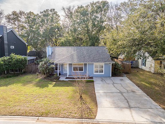 3rd image of 1307 Lake Mallard Blvd