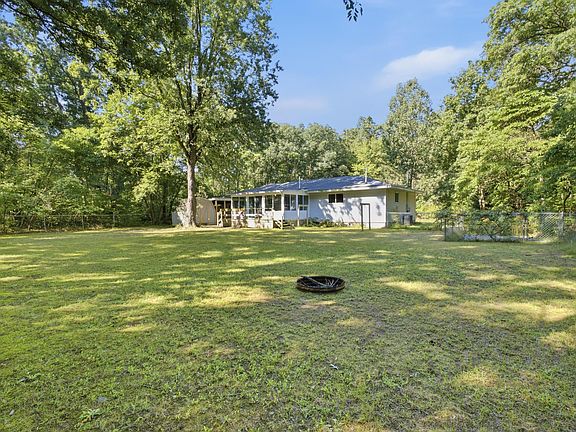 5th image of 3056 S Wolf Lake Rd
