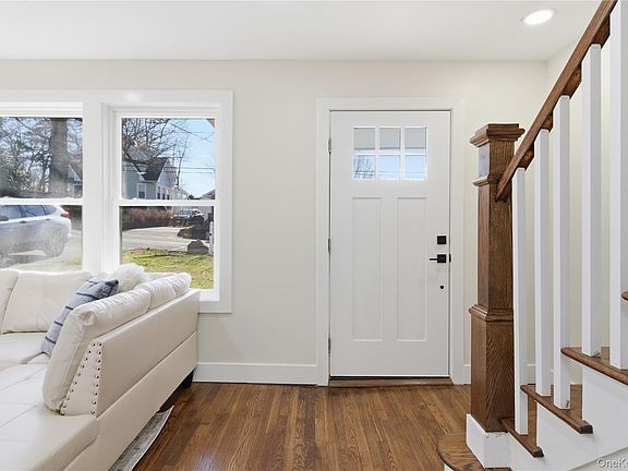 2nd image of 18 Maple Place