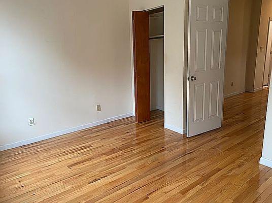 3rd image of 640 E 14th St APT 17