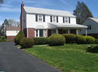 226 Glen Arbor Rd, Havertown, PA 19083